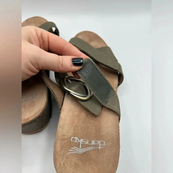 DANSKO "Susie" Sage Milled Nubuck Sandals Platform Shoe Open Toe Heel Sz 40 - Picture 8 of 10